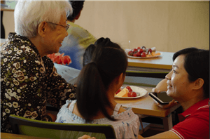 走进福利院，情暖老人心——新利体育供应链公益行